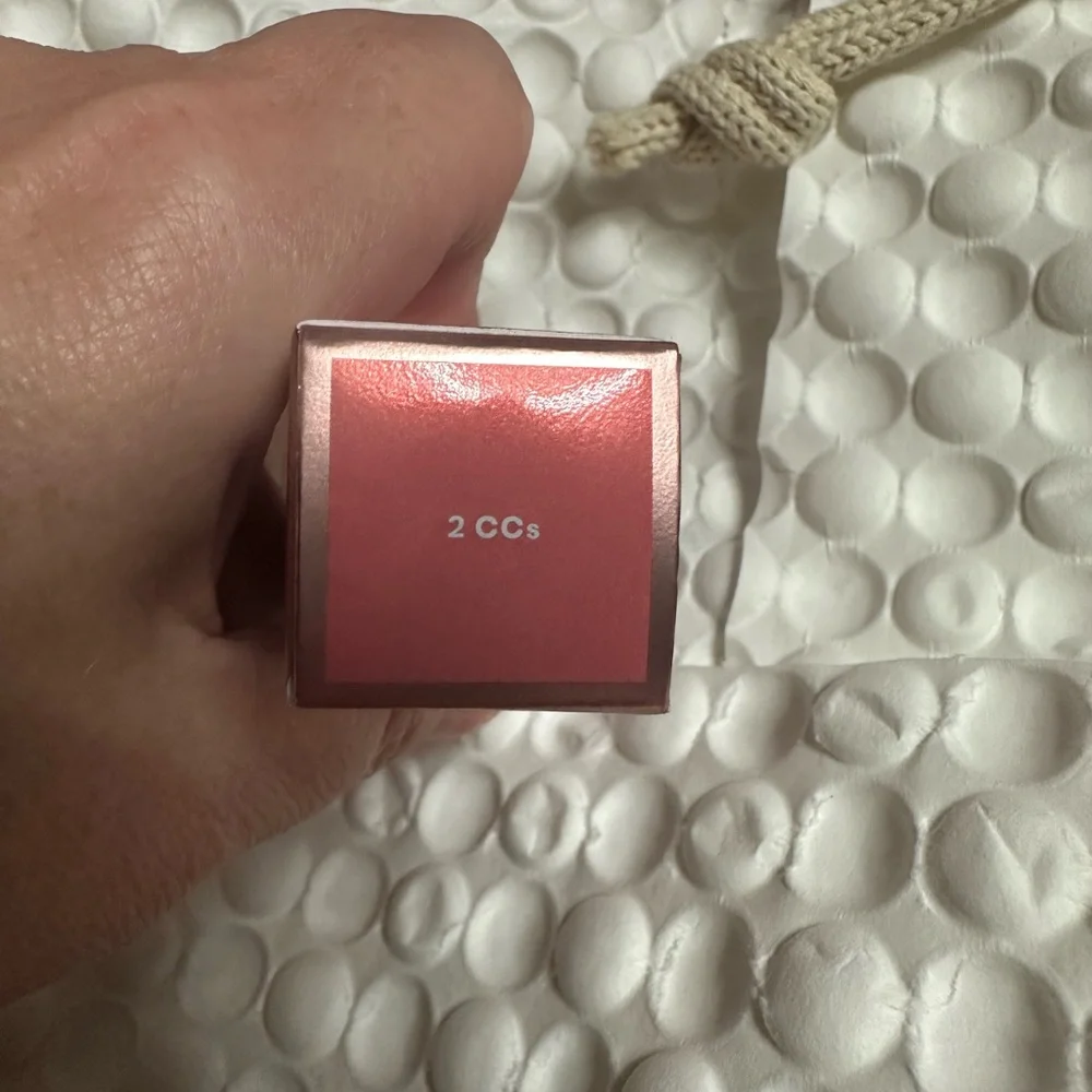 Major Volume Plumping Lip Gloss - 2 CC's (Pink Sheer)